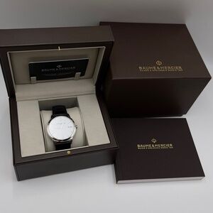 Baume & Mercier Classima Quartz White Dial Black Leather Men's Watch 10414